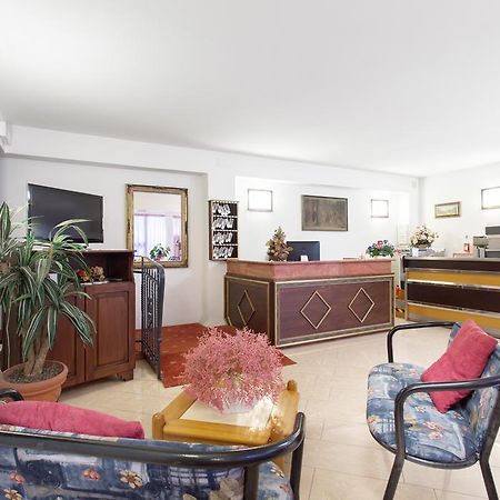 Hotel Residence Des Bains 체제나티코 외부 사진