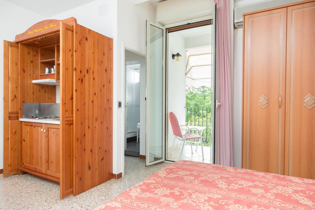 Hotel Residence Des Bains 체제나티코 객실 사진